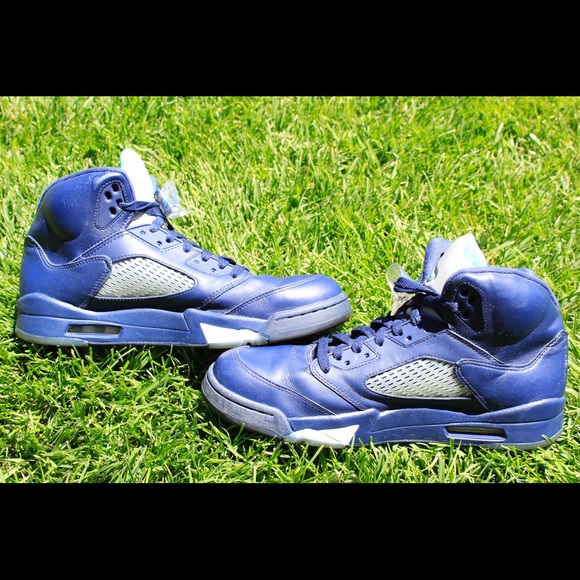 navy blue retro 5s